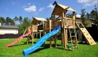 Детская площадка – лучшее место для игры