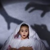 Детский страх темноты: как побороть фобию эффективно?